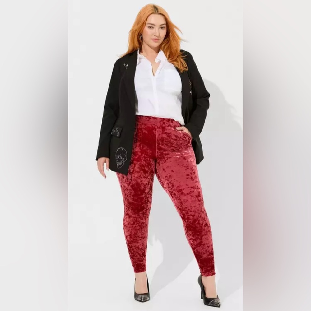 Torrid Crushed Velvet Leggings • Size 1 • Red